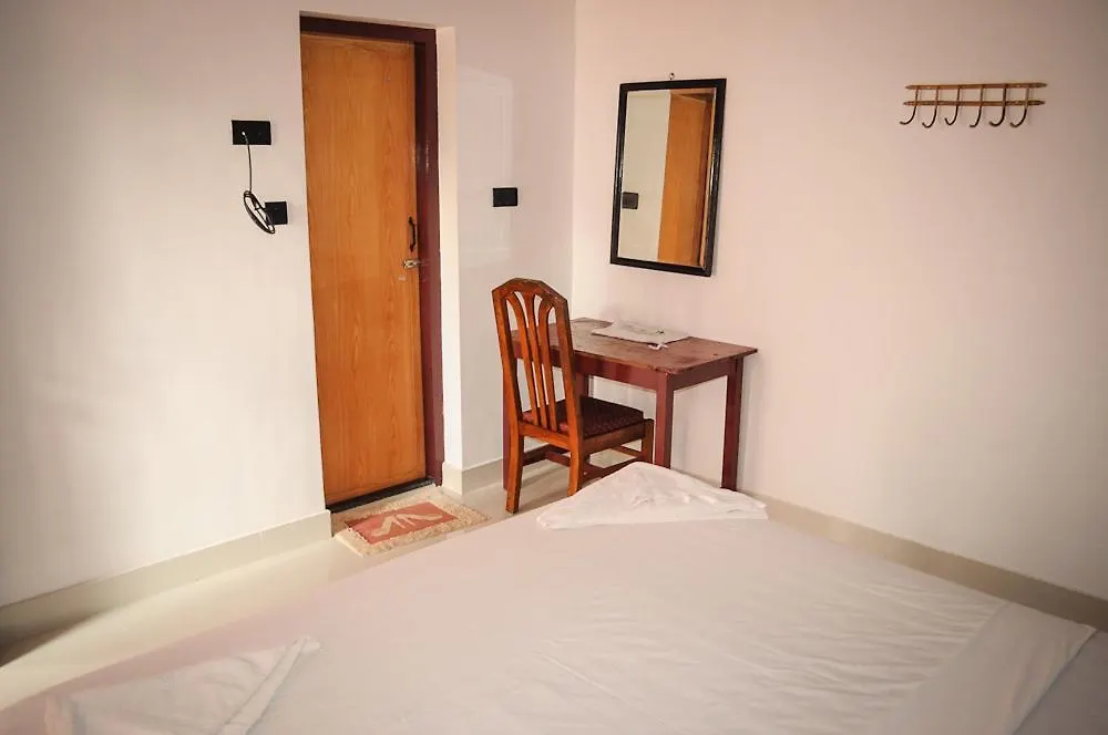Raja Park Beach Resort Varkala