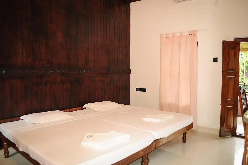 Raja Park Beach Resort Varkala