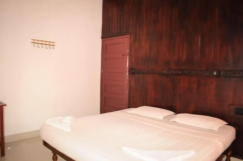 Raja Park Beach Resort Varkala