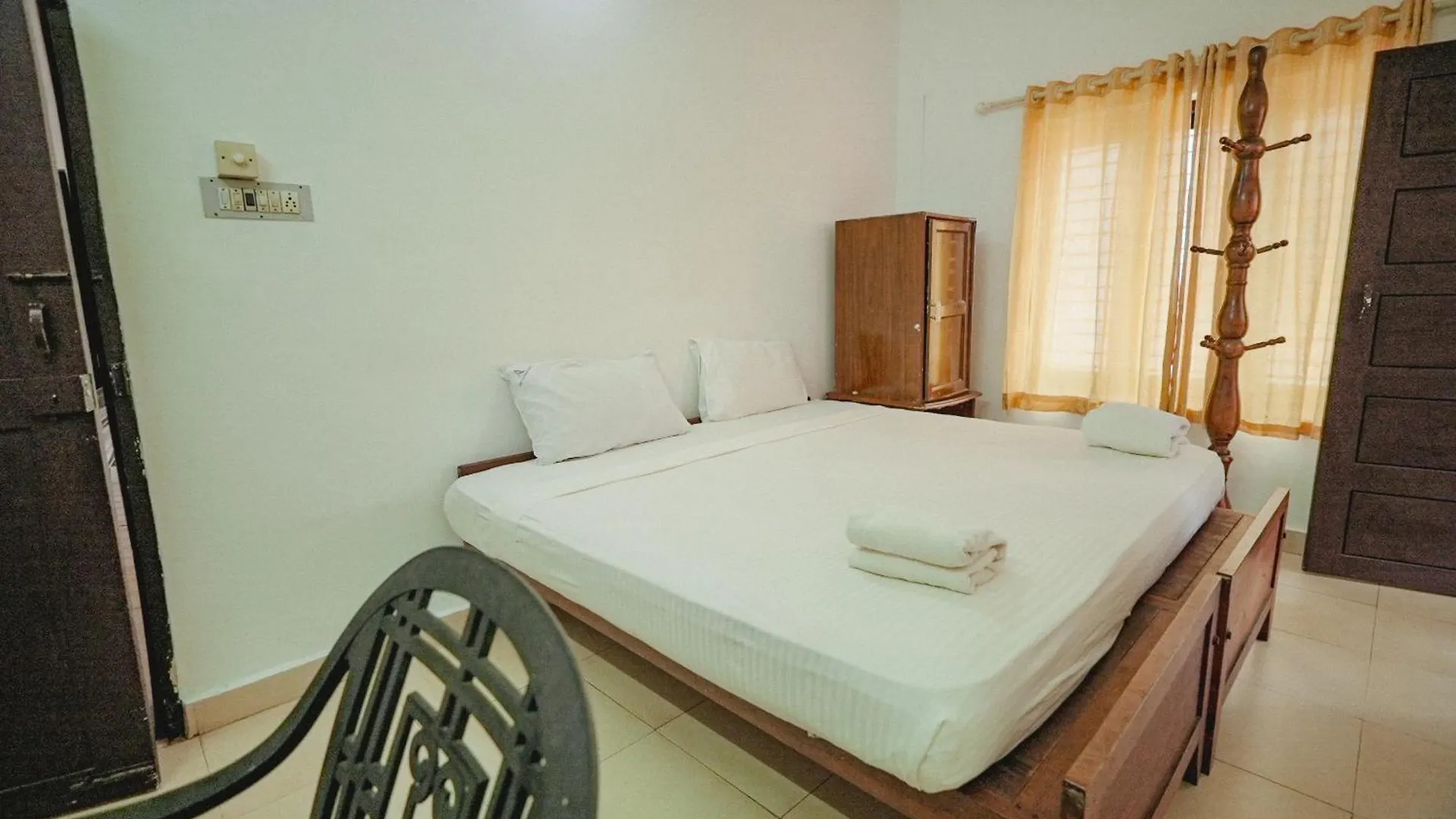 Raja Park Beach Resort Varkala