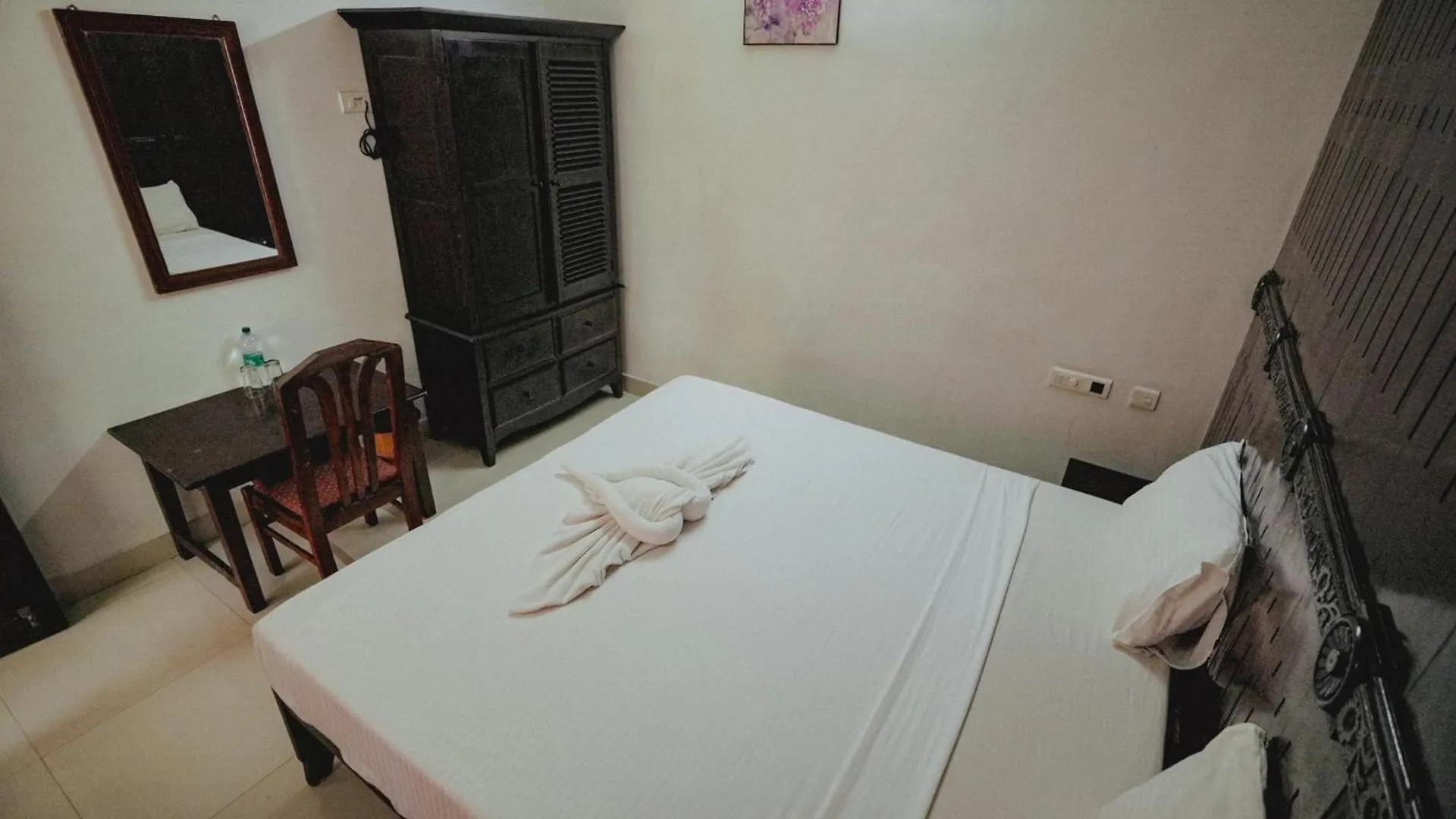 Raja Park Beach Resort Varkala